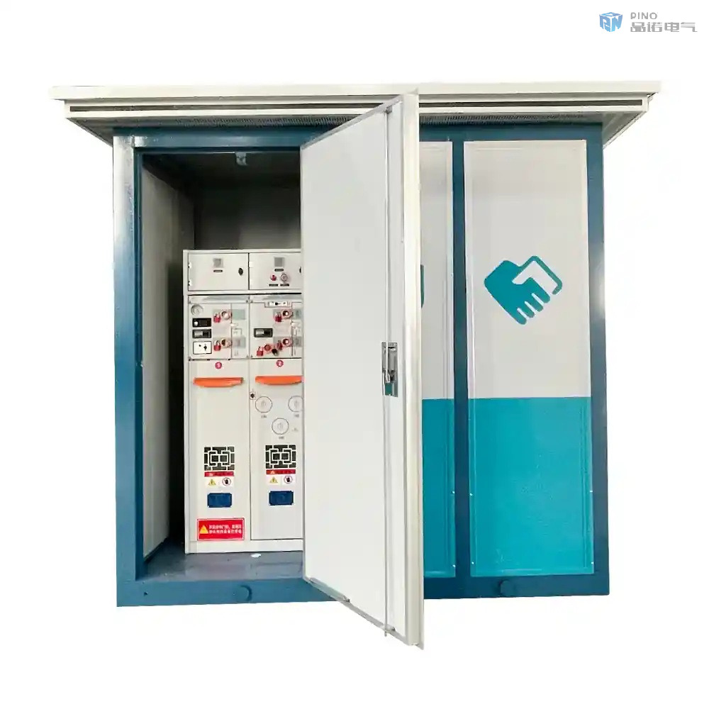 Core architecture and layout of a prefabricated transformer substation